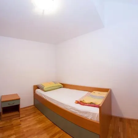 In Great Location Makarska